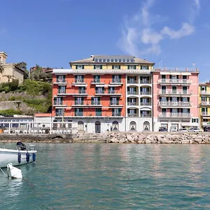 Shelley E Delle Palme, Bw Signature Collection Hotell